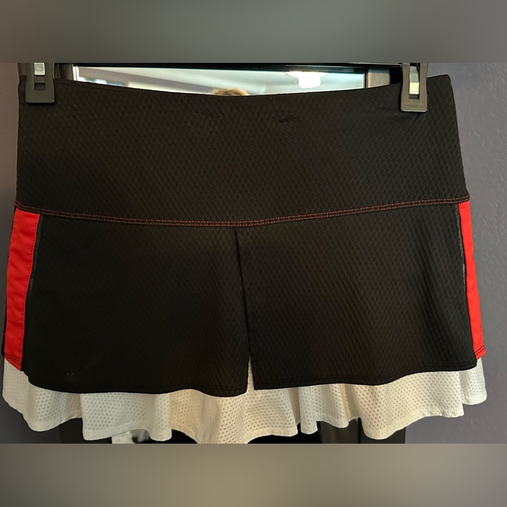 Lucky in love tennis skirt (m)